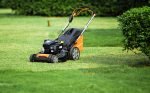 Tondeuse thermique autotractée 46 cm moteur 125 cm³ bac 55 L mulching