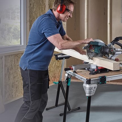 Établi multifonction pour machines 120 kg réglable en hauteur et pliable