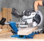 Scie à onglet radiale 2000 W lame 305 mm coupe 330×105 mm double inclinaison table -45/+45 laser