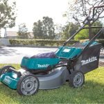 Tondeuse à batterie Makita 36V 53 cm auto-tractée sans batterie