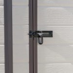 Abri de jardin monopente 1,8 m² polypropylène anti-UV plancher fenêtre charge toiture 75 kg/m²