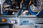 Remorque moto UNITRAILER MOTO 1 rail acier 2200×1303 mm PTAC 300–750 kg