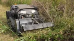 Tondeuse télécommandée à chenilles KOHAM KH-XLM8045B pour pente jusqu’à 45°